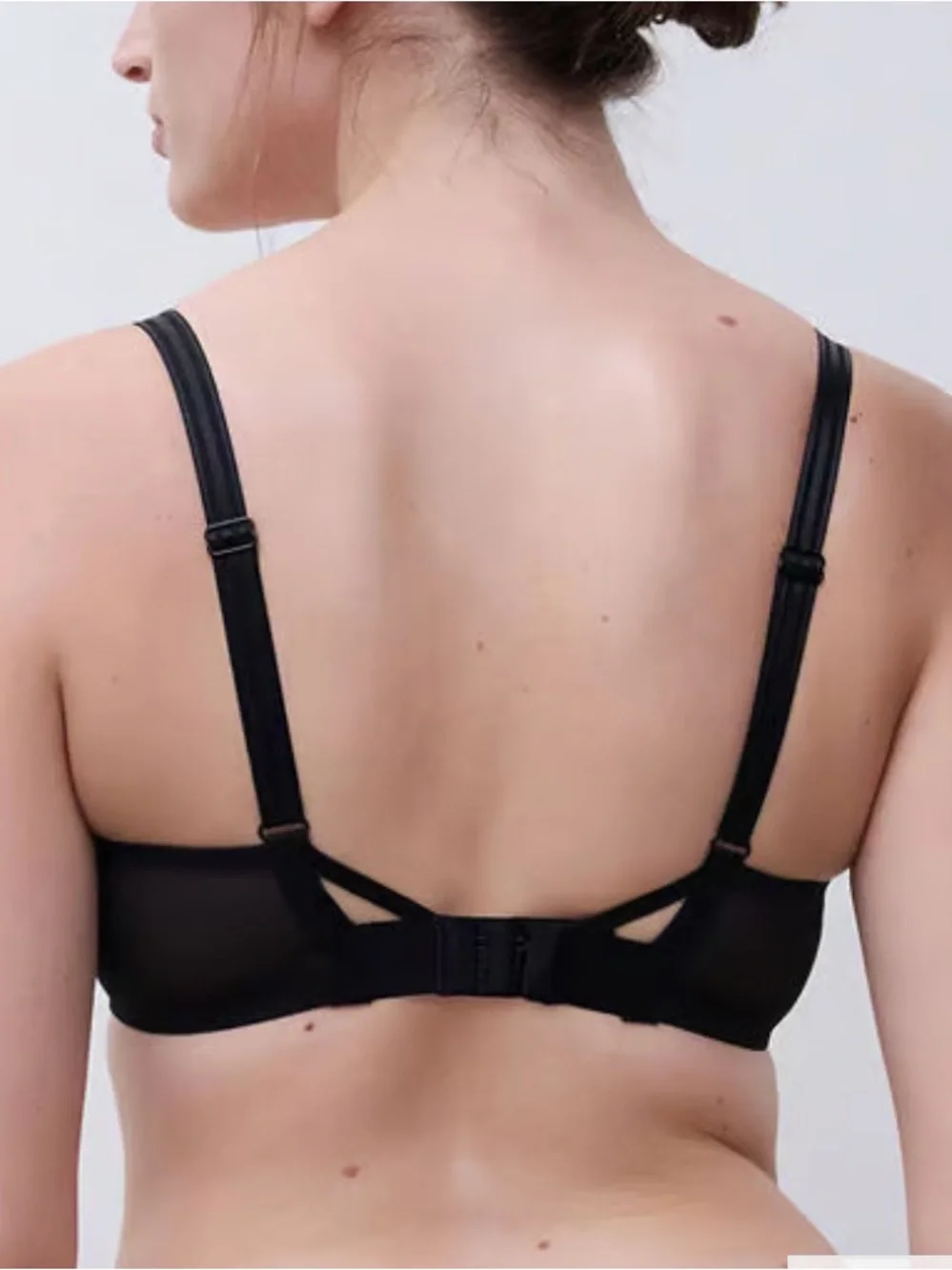 Chantelle Pulp Crush Unlined Demi Bra - Black  size 34 H